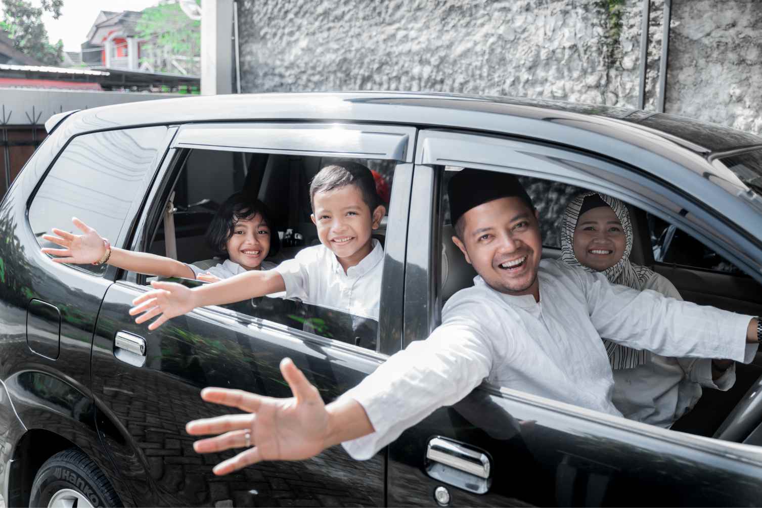Mau Rental Mobil untuk Mudik? Sewa Disini dapat Diskon 200 Ribu, Ini Linknya!