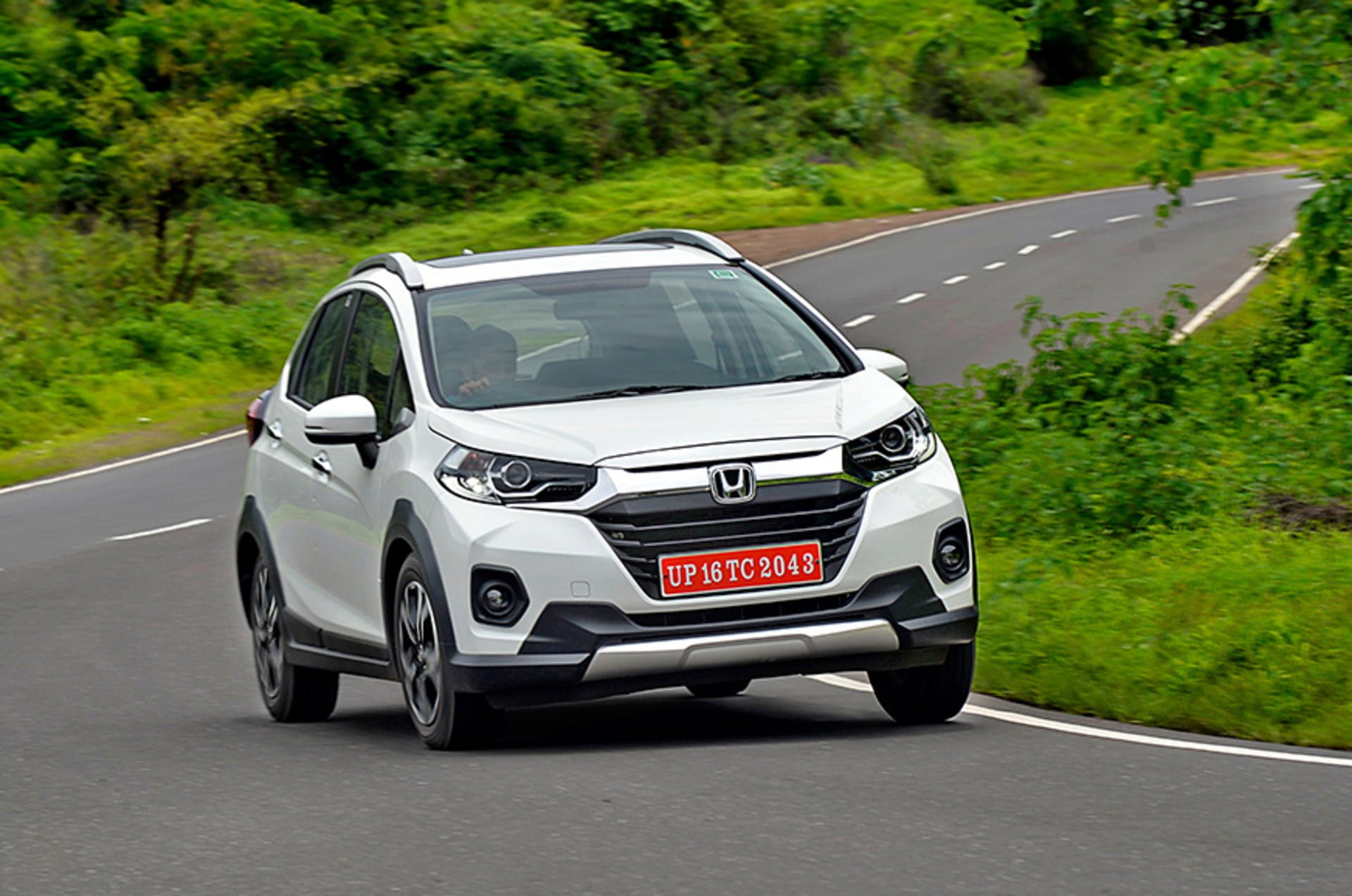 INFO PENTING! Mau Beli Mobil Honda? Simak Kekurangannya Berikut ini