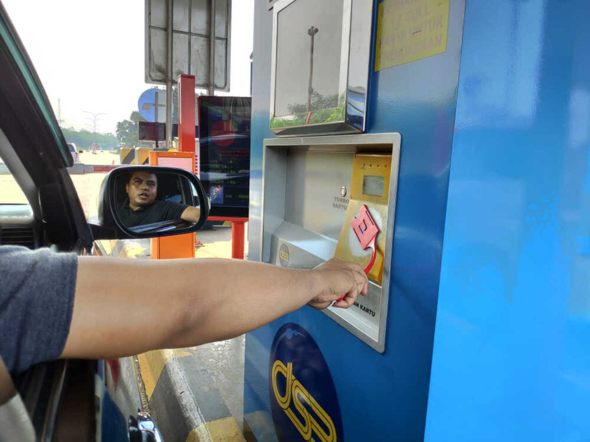 Inovasi Pembayaran Tol: Bayar dengan QRIS Tanpa Perlu Kartu E-Toll