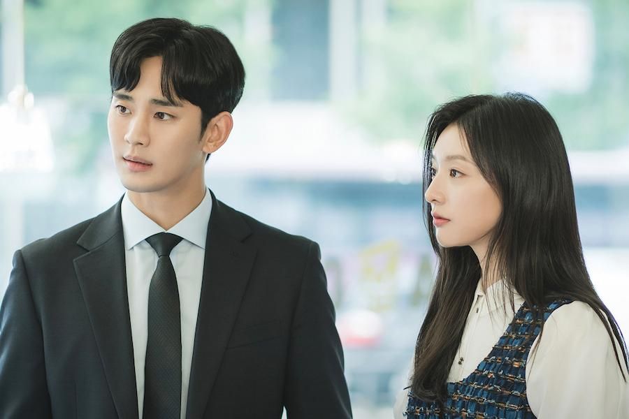 Kim Soo Hyun dan Chemistry Pemeran Mengagumkan di Balik Layar Drakor “Queen of Tears” Eps 11 dan 12