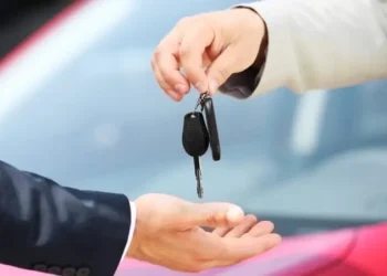 4 Tips Penting Sebelum Menyewa Mobil