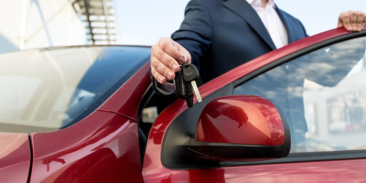 3 Tips Penting Sebelum Menyewa Mobil