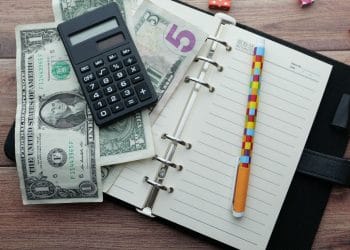 Belajar Mengatur Uang: Tips Keuangan untuk Remaja dan Pelajar