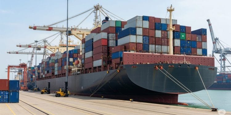 Indonesia Menyusun Langkah Strategis di Tengah Gejolak Global: Dari Pelonggaran Impor hingga Investasi Hijau