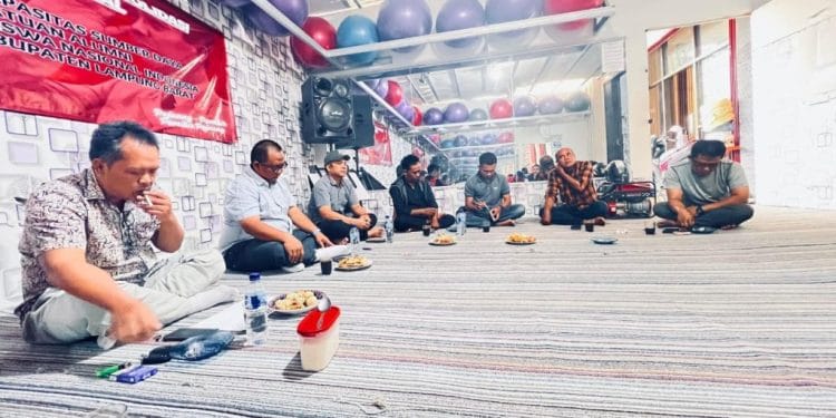 PA GMNI Lampung Barat Tancap Gas! SK Care-taker Resmi Diserahkan, Program Besar Mulai Digelar