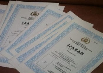 Tiga Tahun Ijazah Mahasiswi Kebidanan Tertahan, Ini Penjelasan Kampus