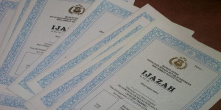Tiga Tahun Ijazah Mahasiswi Kebidanan Tertahan, Ini Penjelasan Kampus