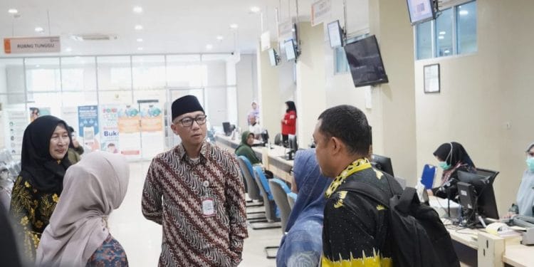 Hari Pertama Kerja 2026, Gubernur Lampung Sidak ASN