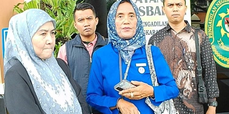 Ibu dan Ketua RT Bersaksi Ringankan Windi