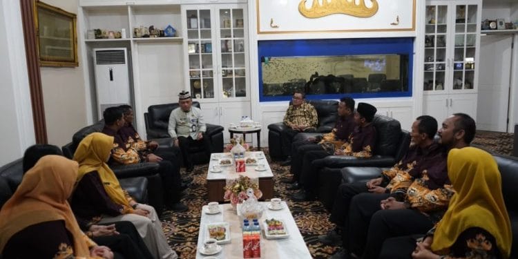 Dorong SMK Jadi Pilihan Utama, 16 Sekolah Swasta Kota Metro Perkuat FKKS