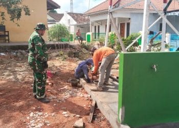 Gotong Royong TNI dan Warga, Sumur Bor 54 Meter Hadir untuk Masyarakat Kotabumi